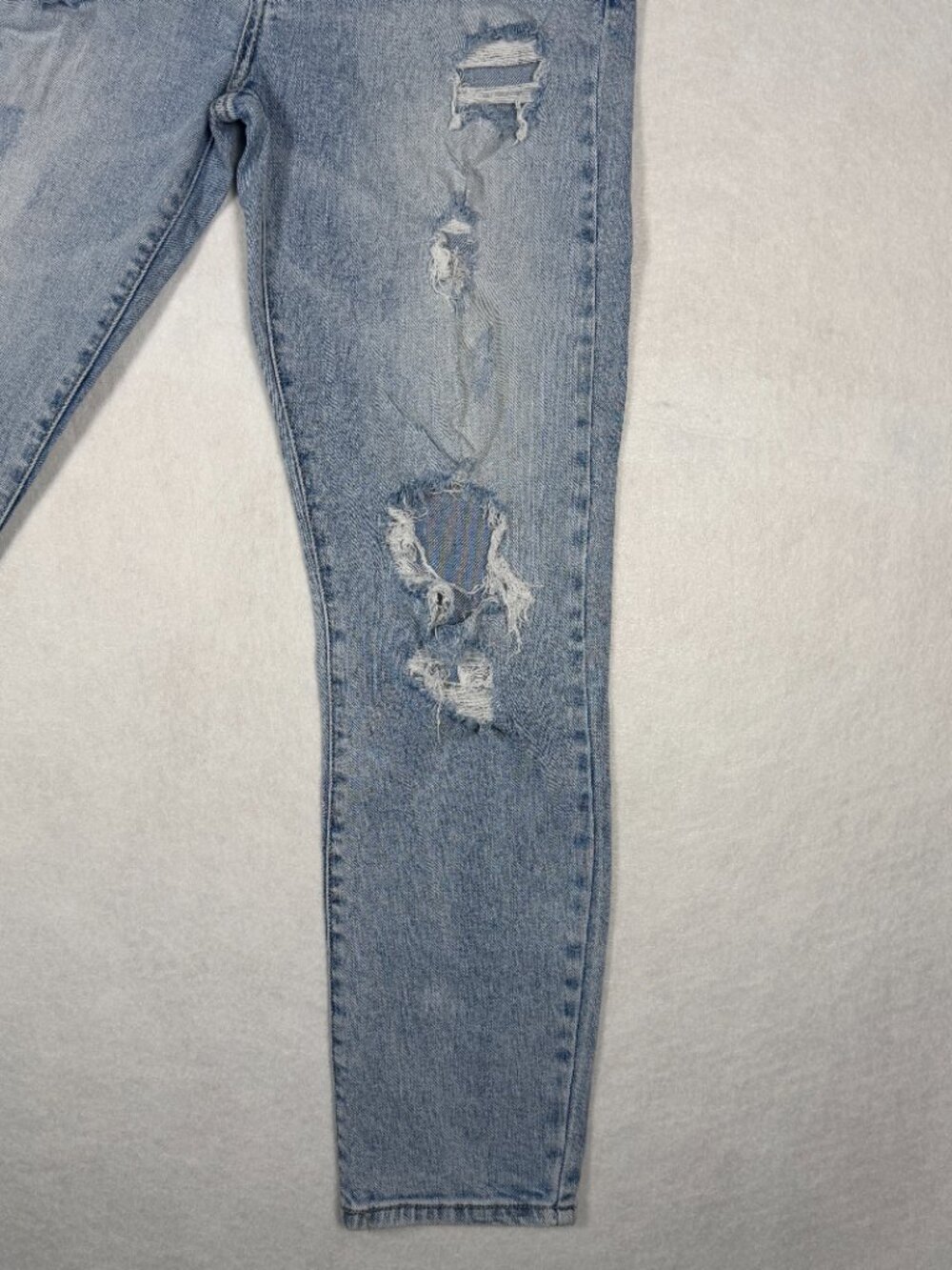 Eunina High Rise Distressed Skinny Jeans Light Wash Blue Denim Size 27 Inseam - Picture 4 of 15